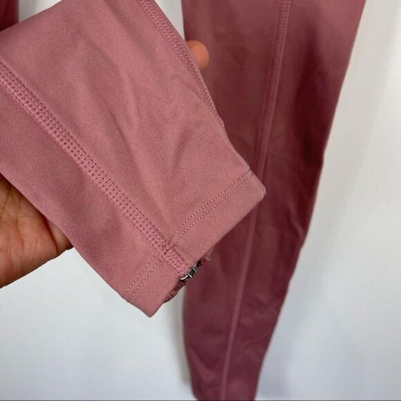 Fabletics Trinity High-Waisted Utility Leggings Zipper Pockets Pink Women's XS - Picture 13 of 13